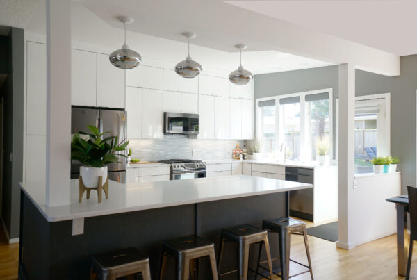 Custom home remodel - kitchen remodeling in West Seattle and surrounding areas. custom designed kitchen remodeling and construction