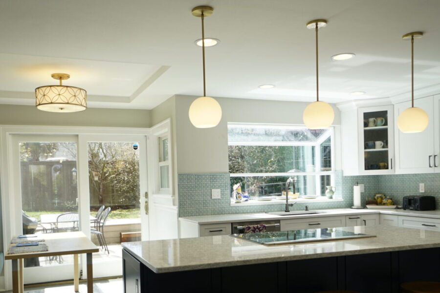 Custom home remodel - Kitchen remodel with new kitchen cabinets and kitchen island
